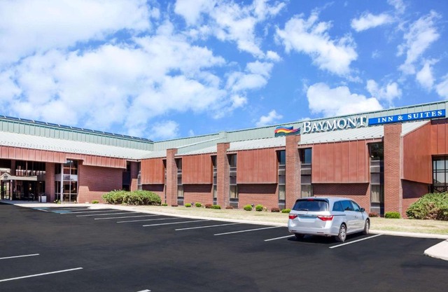 Baymont 