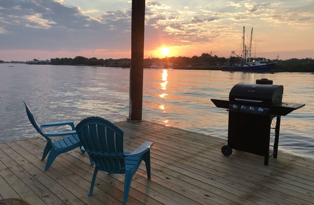 Bayou Life Charter Fishing The Quarter 