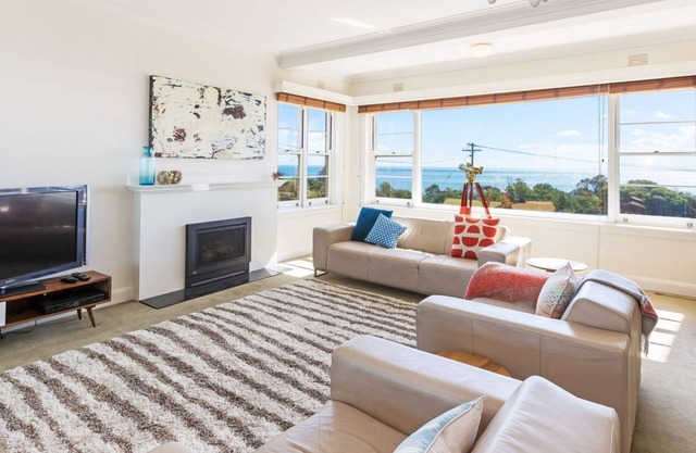 Beach Belle Mornington 