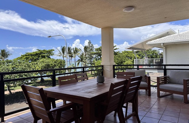 Beach Days Townsville - Spacious Strand Apart. - Beach Days Townsville - Spacious Strand Apart.