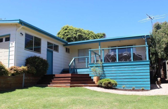 Beach House @ Smiths Beach