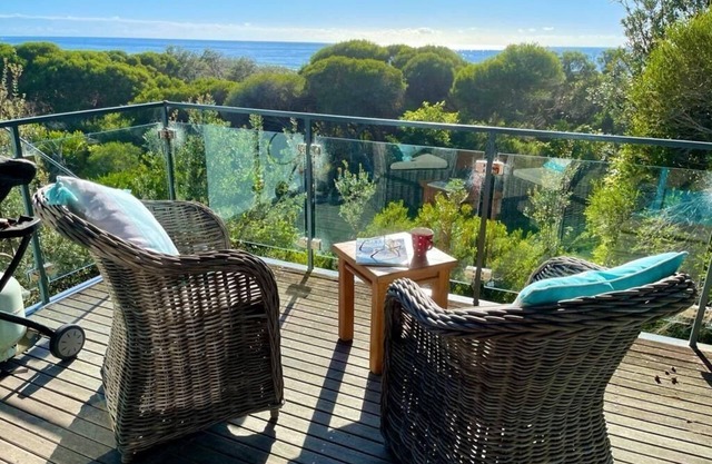 Surf Circle Tura Beach 