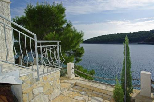 Holiday Tri Porte Potirna Sea Terrace Air Conditioning 