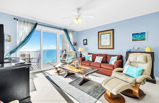 🌞BeachFront-Pool-Upgraded WiFi-Grandview East 1004🌞