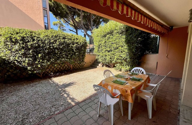 Beachside 2-Room Apartment with Private Garden, Terrace, and Parking