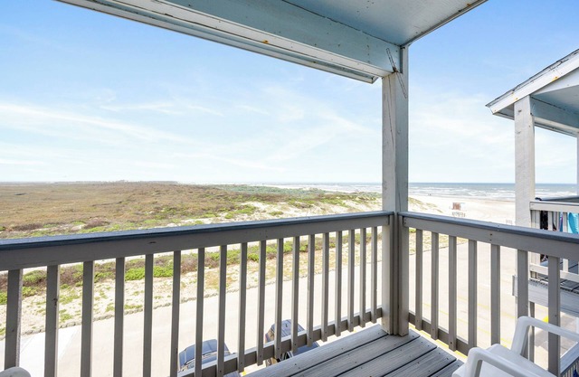 Beachside Condo Steps from the Sand with Pool, Hot Tub, and Private Balconies