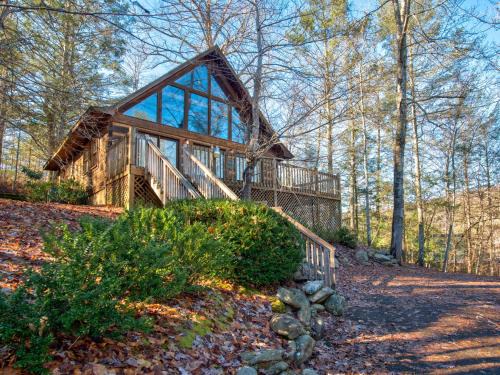 Bear Cave Haus 
