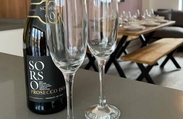 Beautiful 5 Bed House in Manchester by PureStay