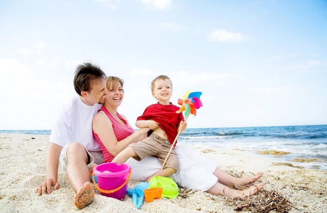 Beautiful 6 berth caravan for hire at Skipsea Sands Holiday Park ref 41013NF