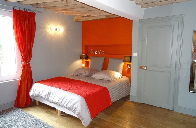 Beautiful apartment 35m2 Chartres center with parking