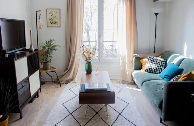 Beautiful apartment near Sacré-Coeur