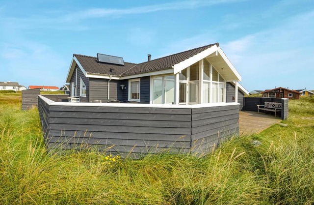 Beautiful Home In Frstrup With Wifi