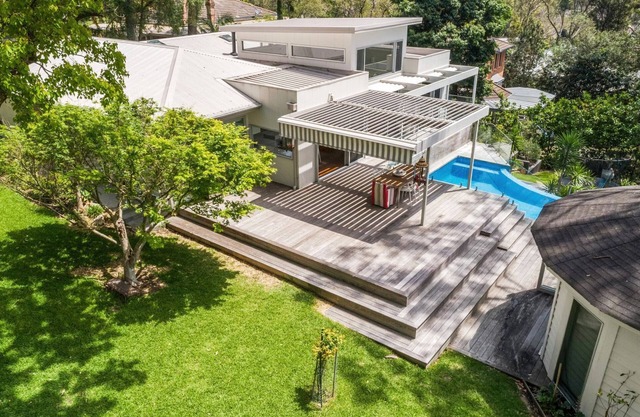 Beautiful peninsula of Avalon