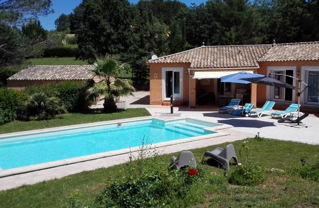 Beautiful villa in Villecroze with a private pool