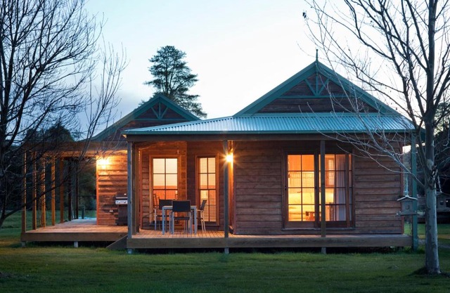 Beechworth Cedar Cottages Cottage Town 