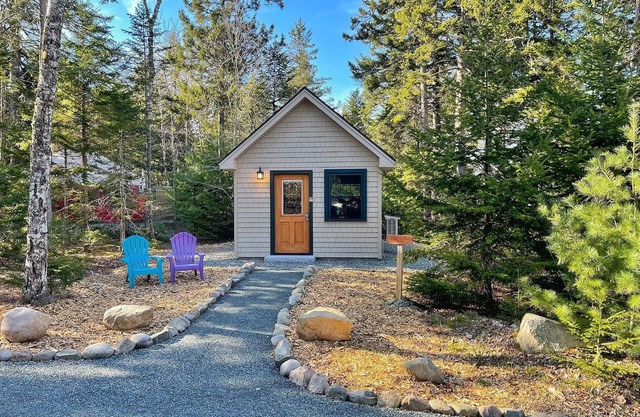 Acadia Yurts Southwest Harbor 