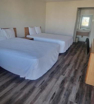 Economy Inn 