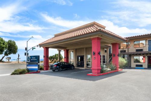 Desert Villa Inn 