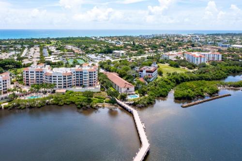 Intracoastal Inn 
