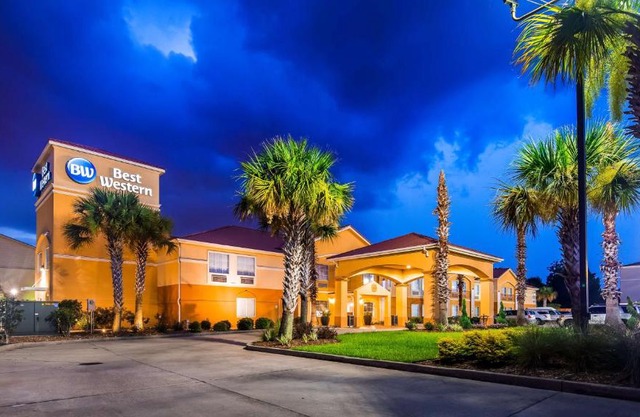 Lafayette Inn 