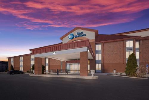 Luxbury Inn Fort Wayne 