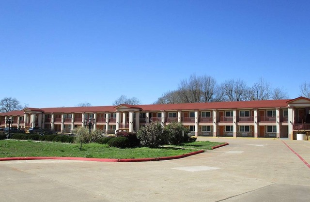 Best Western Palestine Inn
