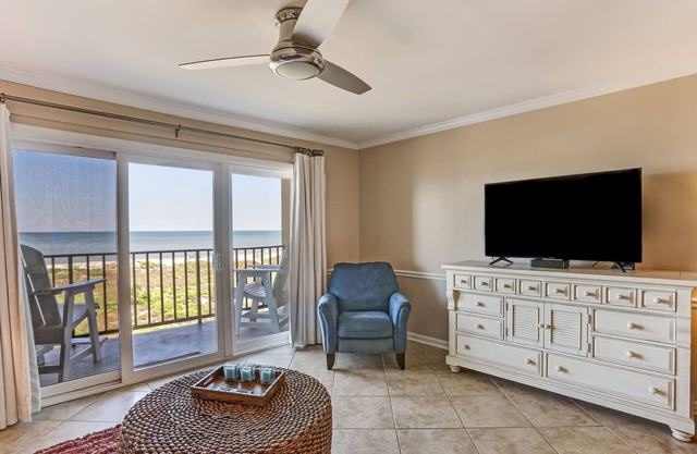 Ketch Courtyard Fernandina Beach 