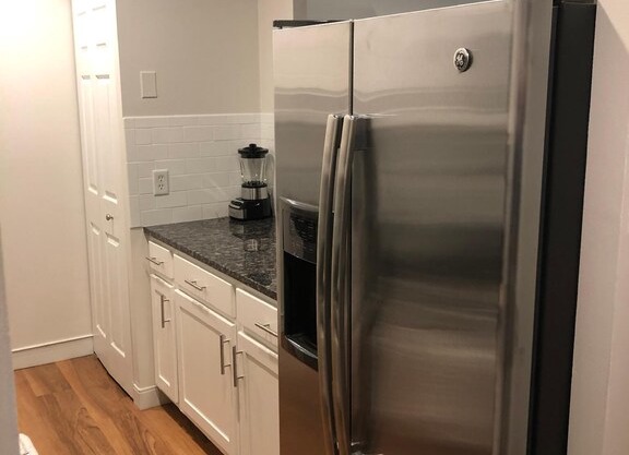 Boston Exclusive Corporate 30 Day Rentals Two Bedroom