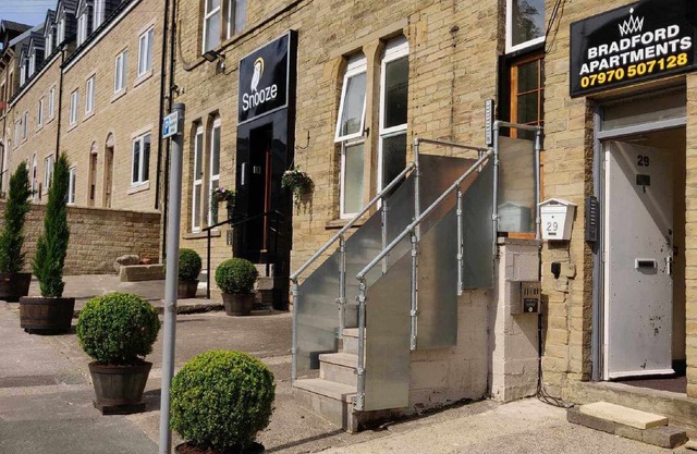 Stayzo Grattan Mills City Centre 