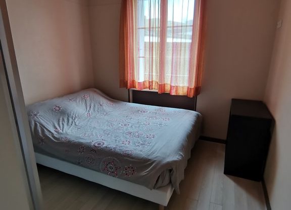 brest center close to the tram