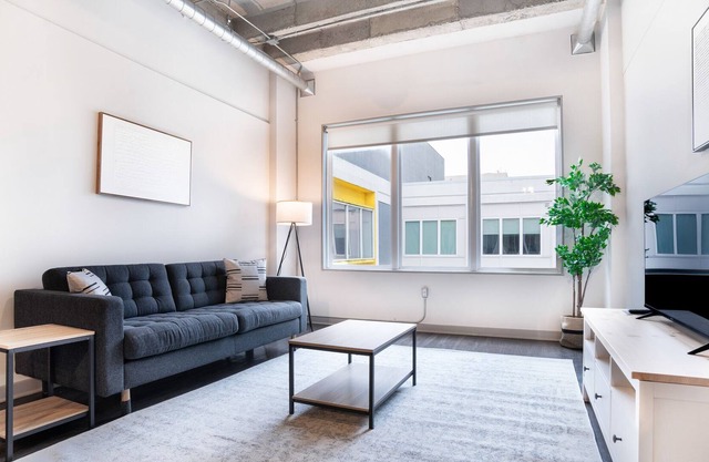 Located Sono Neighborhood 