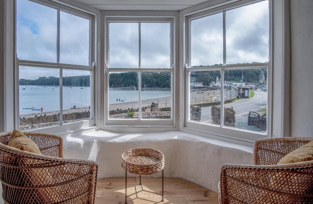 Brook Cottage Green - 2 Bedroom Cottage - Dale