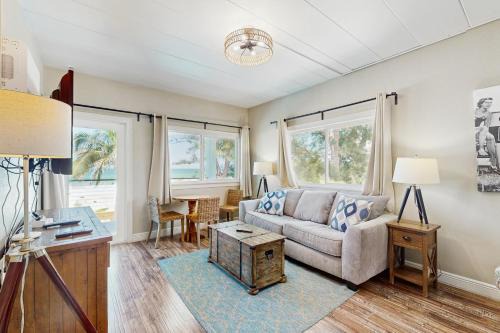 Bungalow Beach Place 