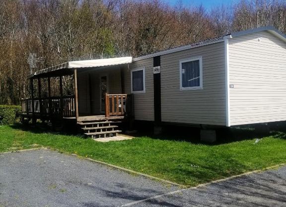 Bungalow Chambres Piscine Partagee Et Jardin Amenage Litteau 