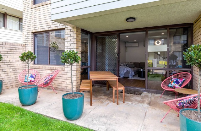 By the Bay - Batehaven Beachside Holiday Home