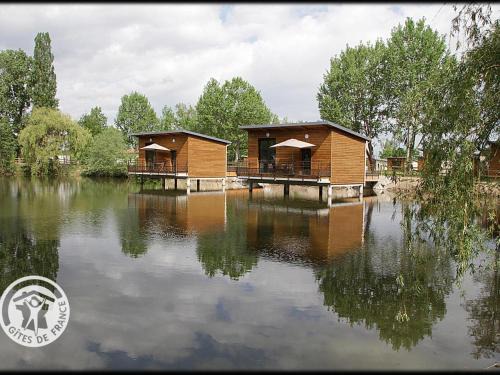 Gîte Veauchette Pièces Personnes 
