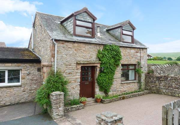 Cabin ∙ 2 bedrooms ∙ 3 guests