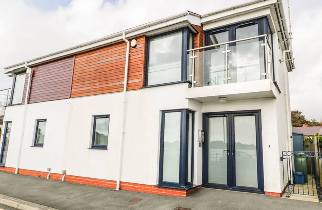 Cabin ∙ 2 bedrooms ∙ 5 guests