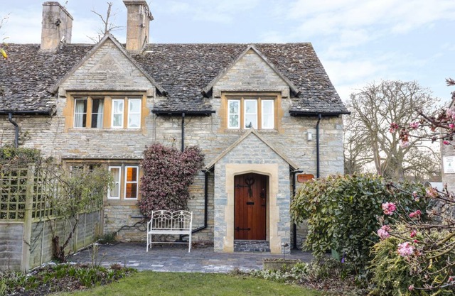 Cabin ∙ 2 bedrooms ∙ 4 guests