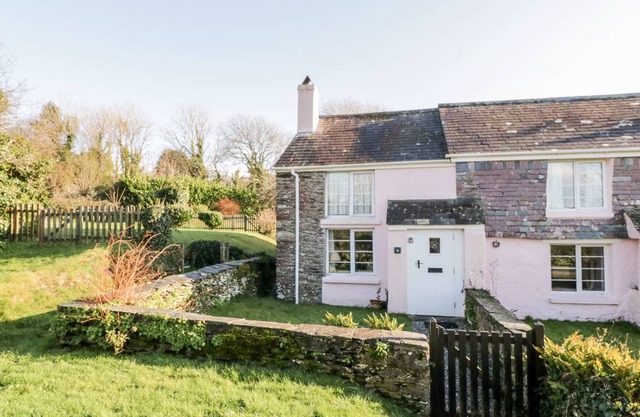 Cabin ∙ 2 bedrooms ∙ 4 guests