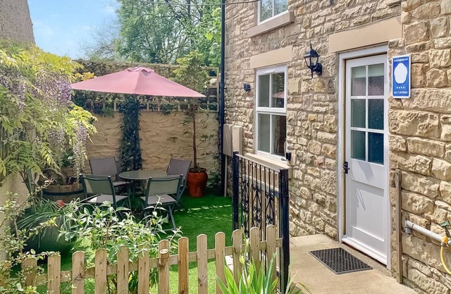 Cabin ∙ 2 bedrooms ∙ 4 guests