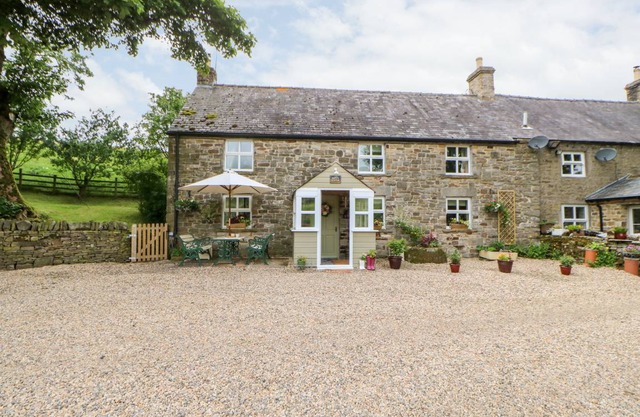 Cabin ∙ 3 bedrooms ∙ 5 guests