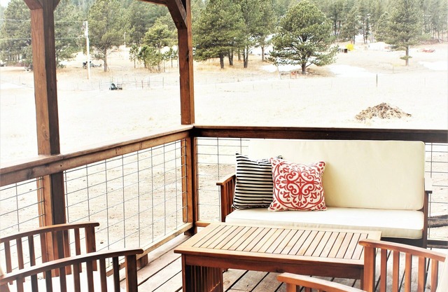 Cabin #3 - Black Hills Farmhouse