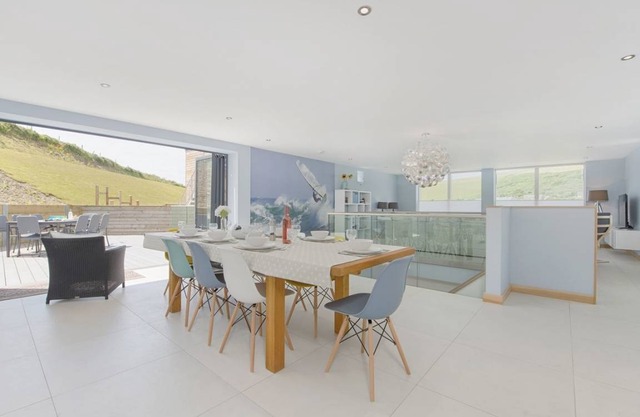 Cabin ∙ 4 bedrooms ∙ 8 guests