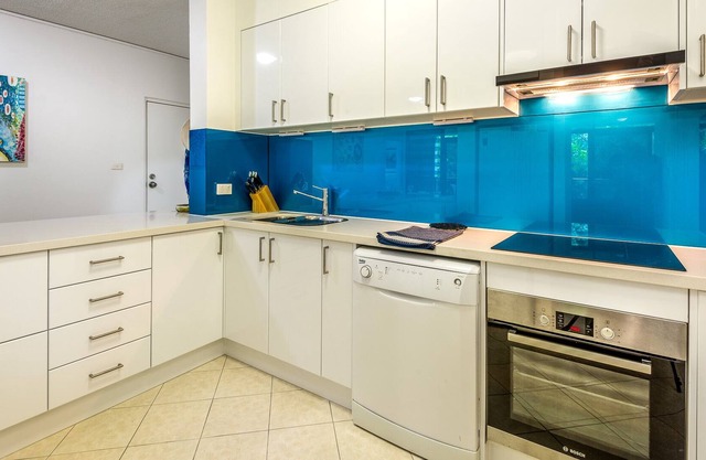 Tranquility Chill At Palm Cove 