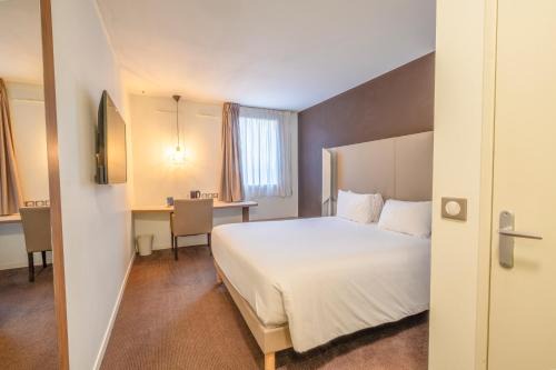 Campanile Aéroport Cdg Mesnil Amelot 