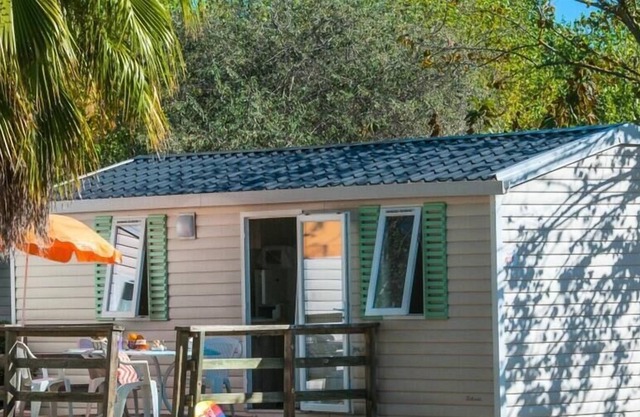Camping Le Phare * - Mobile Home 3 Rooms 5 adults + 1 child