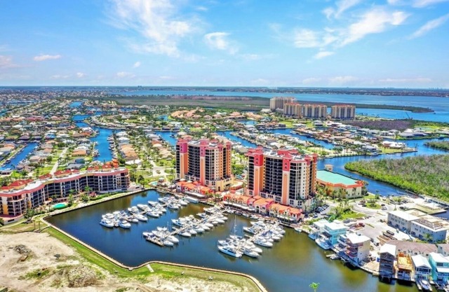 Cape Harbour 