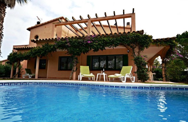 Casa Sant Pescador Dormitorios Personas 