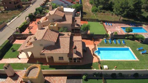 Casa Neus Bara 